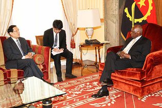 Banco de Desenvolvimento da China continua a financiar Angola
