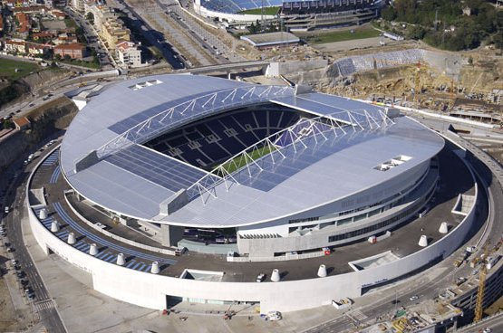 Pragma comercializa espaços comerciais do Estádio do Dragão