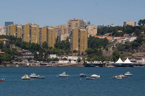 Câmara do Porto vendeu terreno do Aleixo por € 2,485 M