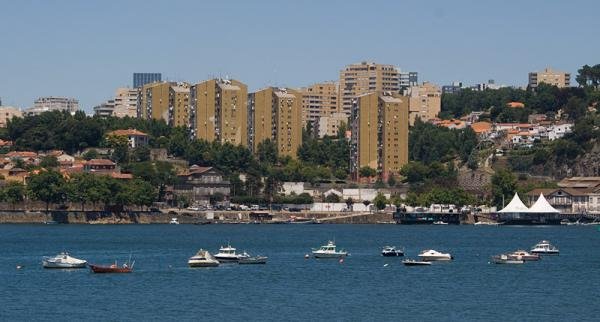 Câmara do Porto vendeu terreno do Aleixo por € 2,485 M