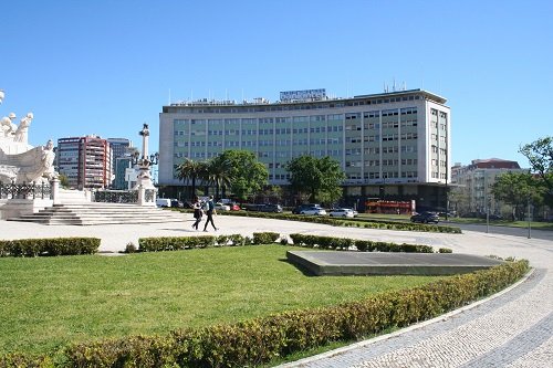 Uría ocupa edifício completo no Marquês de Pombal