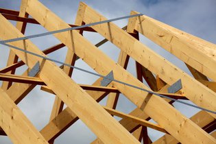 Aumenta o emprego na construção