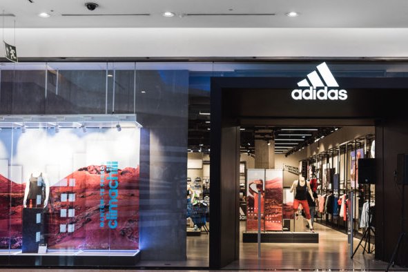 Adidas abre nova loja no Dolce Vita Tejo