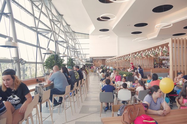 Nosso Shopping, em Vila Real, abre com novas áreas comuns