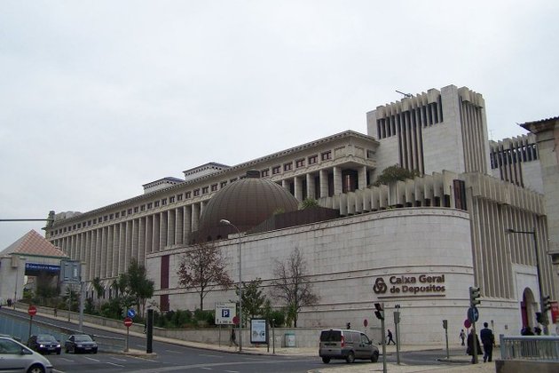CGD coloca edifício do Caixa BI no mercado