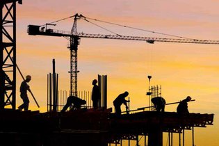 EMPREGO NA CONSTRUÇÃO SOBE 8% ATÉ JUNHO
