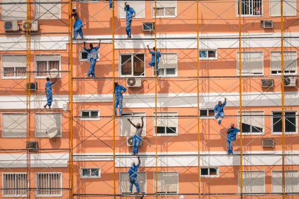 PRODUÇÃO NA CONSTRUÇÃO CRESCE 1,7% EM PORTUGAL