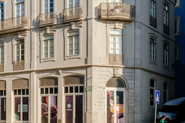 Predibisa coloca Starbucks no Porto