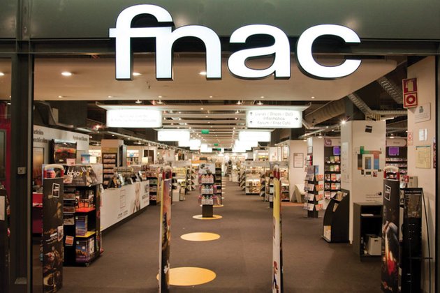 Fnac abre no Évora Plaza