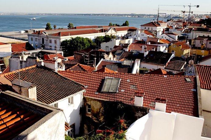 Lisboa precisa de equilíbrio entre habitação e turismo