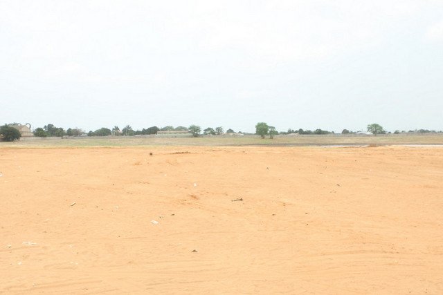 Empresa pública de terrenos angolana vê actividade travada pela crise