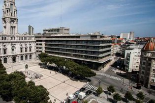 Câmara do Porto nega a venda do edifício ‘Palácio dos Correios’