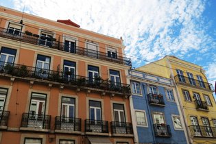Brasileiros são estrangeiros que mais compram em Lisboa e Porto