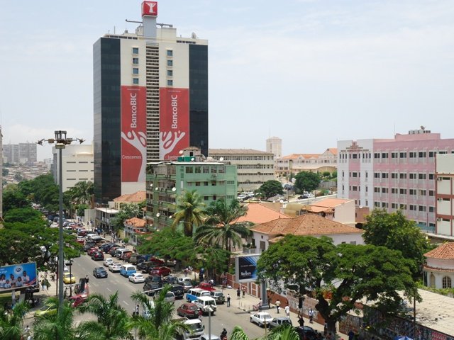 Angola simplifica vistos turísticos para fomentar investimento