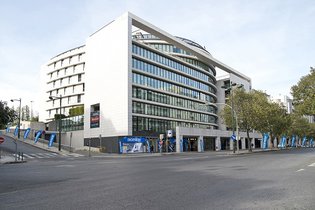 C&W vende lojas e escritório do edifício Alto do Parque