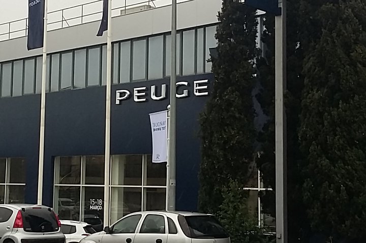 CBRE comercializa edifício da Peugeot Portugal