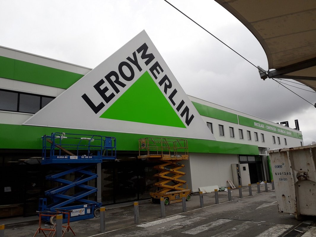 dstgroup constrói novas instalações da Leroy Merlin em Aveiro