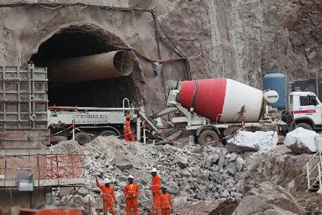 CGGC & Niara e Boreal Investment excluídas da obra de Caculo Cabaça