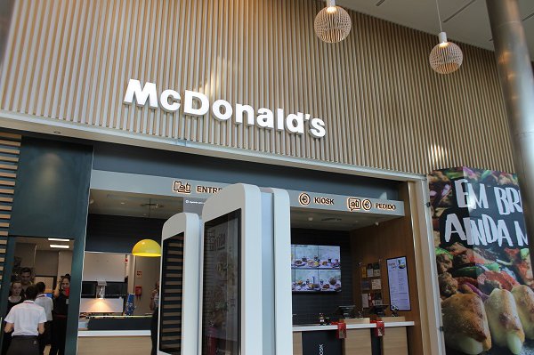 CBRE coloca dois novos restaurantes McDonald’s