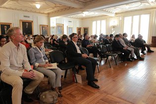 Investimento: Lisboa «tem de aproveitar esta onda»