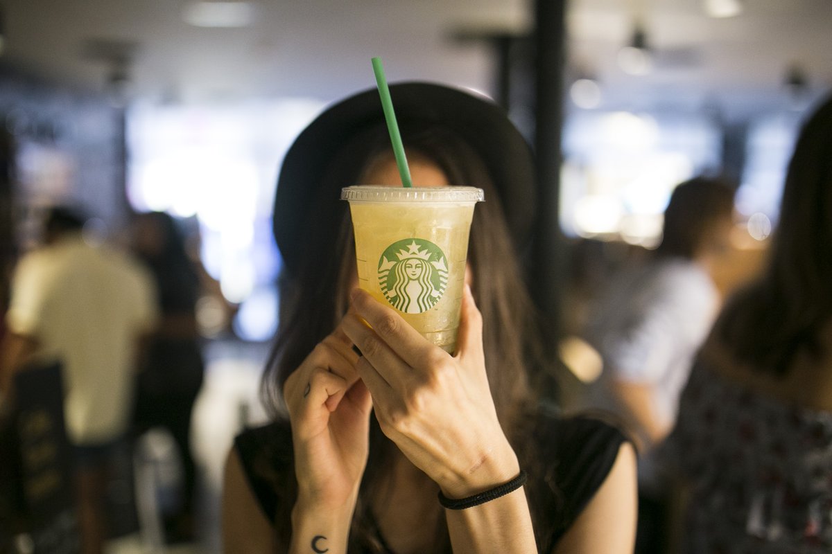 CBRE coloca Starbucks no Parque das Nações