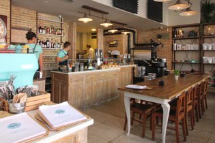 Grupo de José Avillez compra histórico Café Progresso
