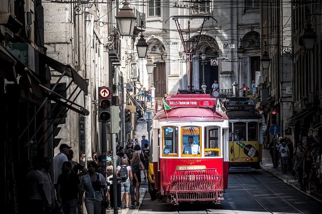 Lisboa vai avaliar impactos locais do turismo