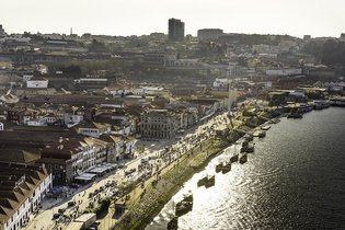 CP quer arrecadar 809.000 com venda de ativos no Porto