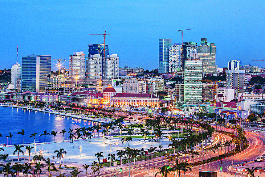 Economia angolana vai crescer 3% nos próximos dois anos