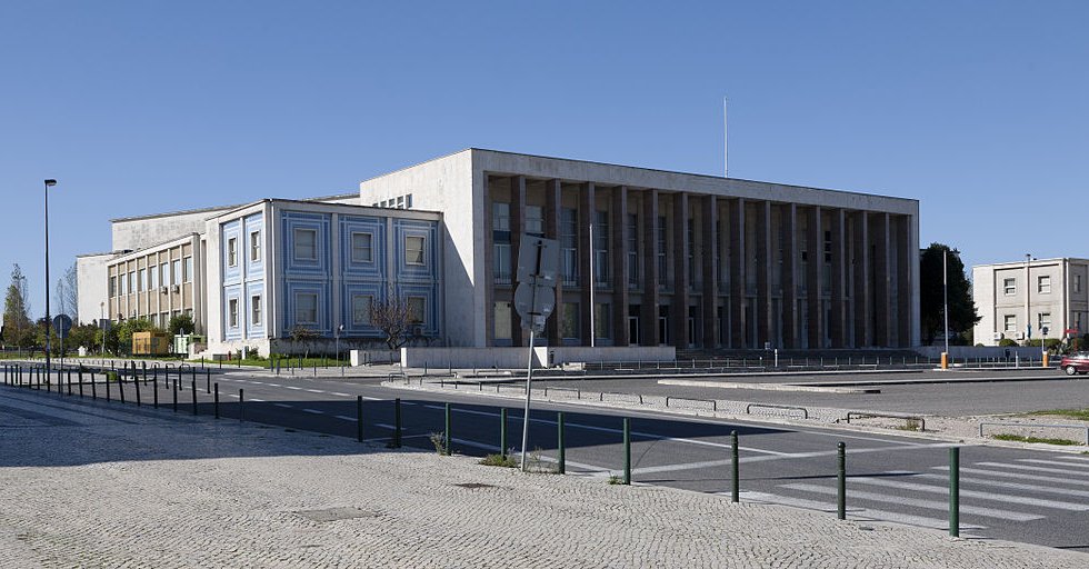 Universidade de Lisboa vai ter nova residência em 2021  Vida Imobiliária