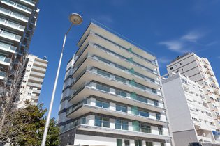 Century 21 comercializa Restelo Prestige
