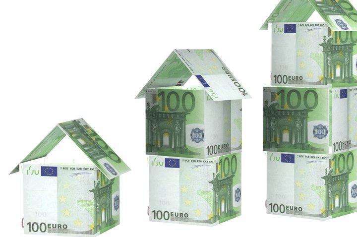 Avaliação bancária subiu 9 euros em abril