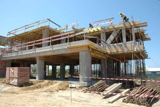 Governo corta orçamento de projectos de construção em 55%