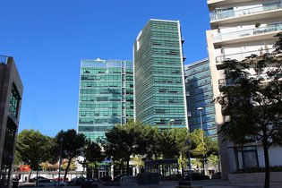 JLL e CBRE responsáveis pela venda de portfólio à Värde