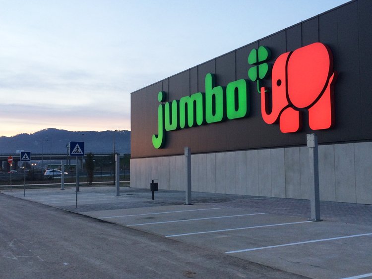 Jumbo passa oficialmente a Auchan