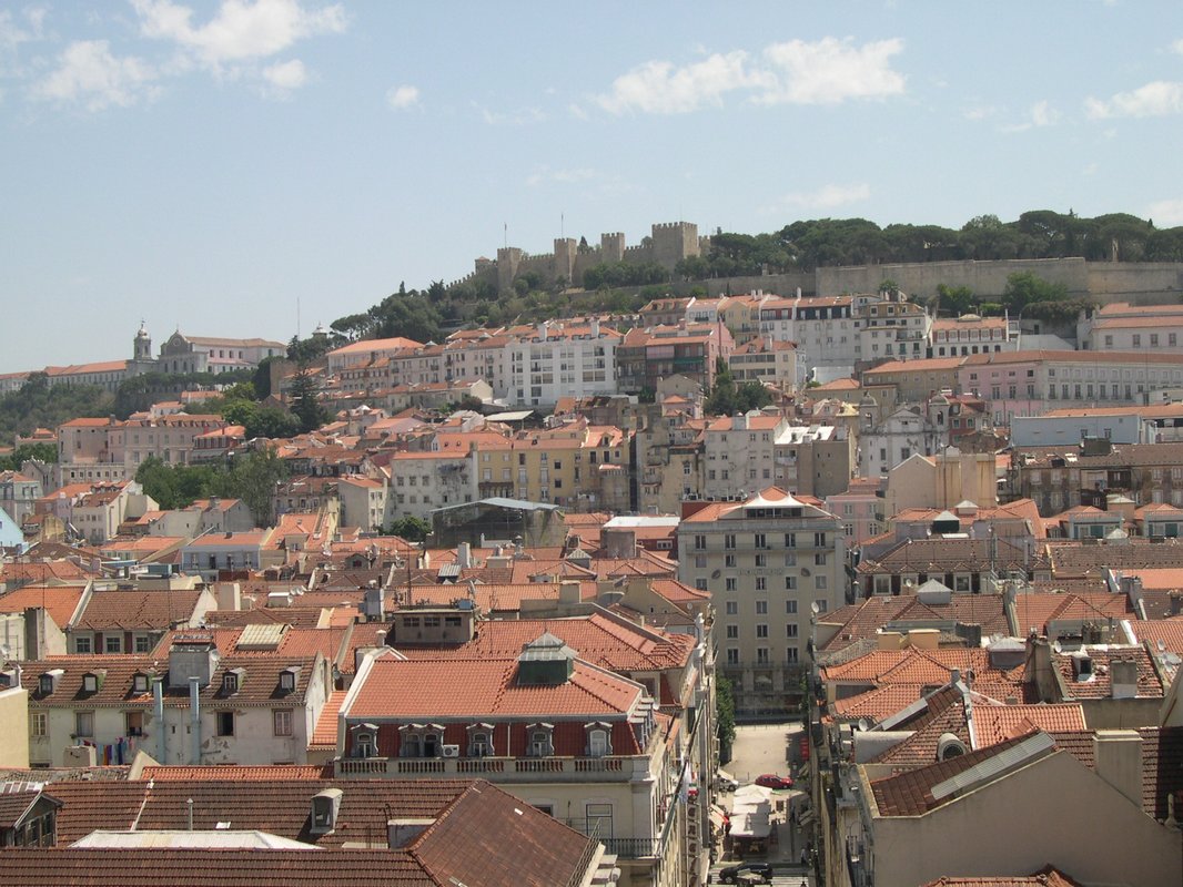 Fundo Mdsr negoceia primeiro investimento em Portugal