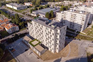 Milestone inaugura residência na Asprela