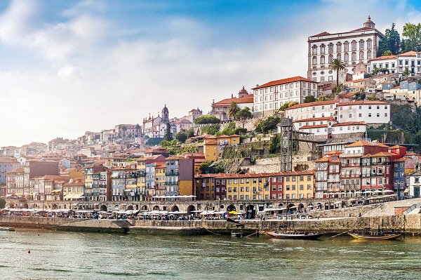 Investimento no centro do Porto desceu 27%