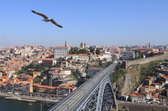 Câmara do Porto aprova programa de arrendamento acessível