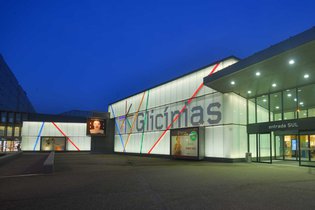 Glicínias Plaza e Foz Plaza reabrem a 1 de junho