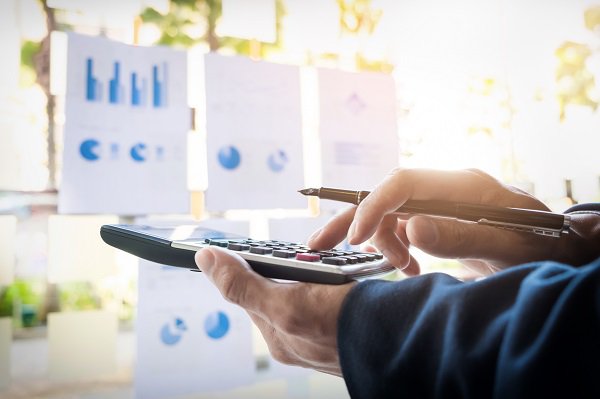 Investidores têm mais de €7.000M para aplicar em Portugal