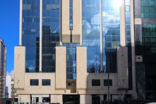 Haier Candy Hoover ocupa piso 5 do Malhoa 14