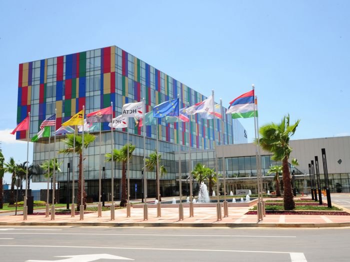 Sonangol quer vender dois hotéis em Luanda