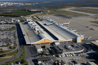Blocotelha e Casais vão construir nova cobertura do Aeroporto de Faro
