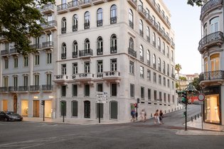 Dior estreia-se em Portugal com loja no Alegria One