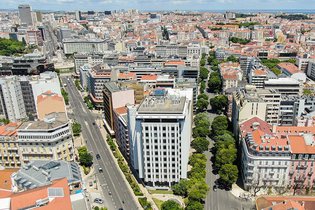 CBRE e Worx comercializam escritórios do Alexandre Herculano 50