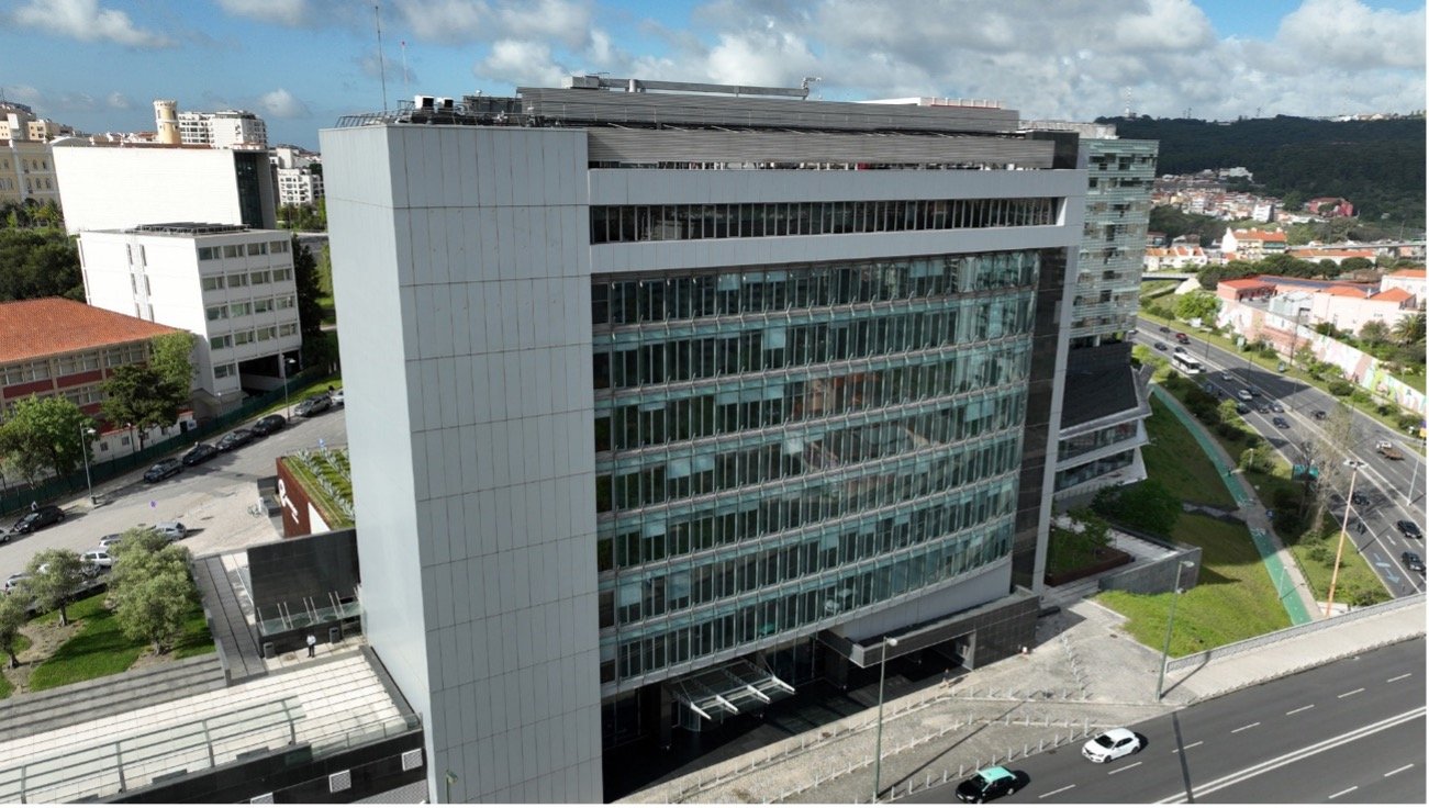 Anacom ocupa 50% da área total do edifício Ramalho Ortigão 51