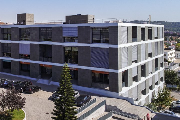 Imperial Brands instala-se no edifício Ramazzotti em Carnaxide