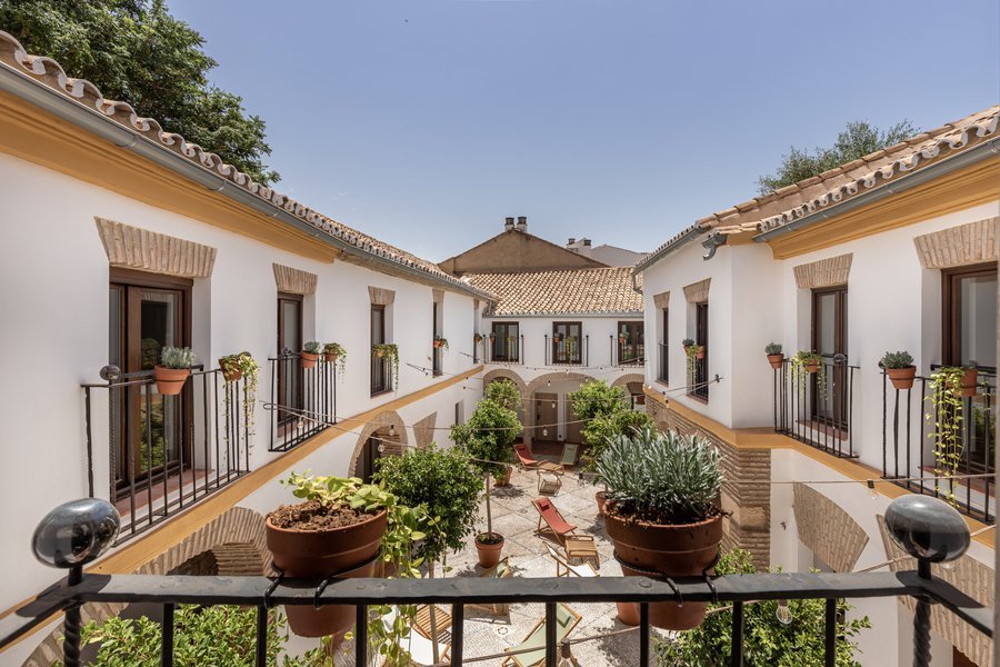 A Líbere Hospitality conta com uma equipa de 150 colaboradores, gerindo mais de 15 ativos imobiliários em Espanha.