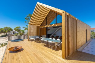 JLL expande rede de serviços no Algarve